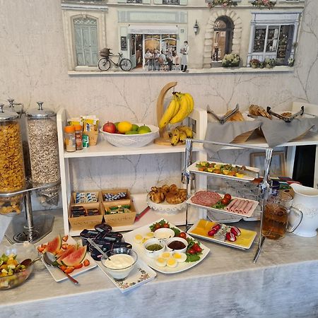 Blackrock Carole Ville Guesthouse คอร์ก ภายนอก รูปภาพ