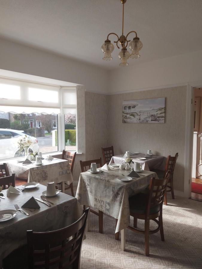 Blackrock Carole Ville Guesthouse คอร์ก ภายนอก รูปภาพ