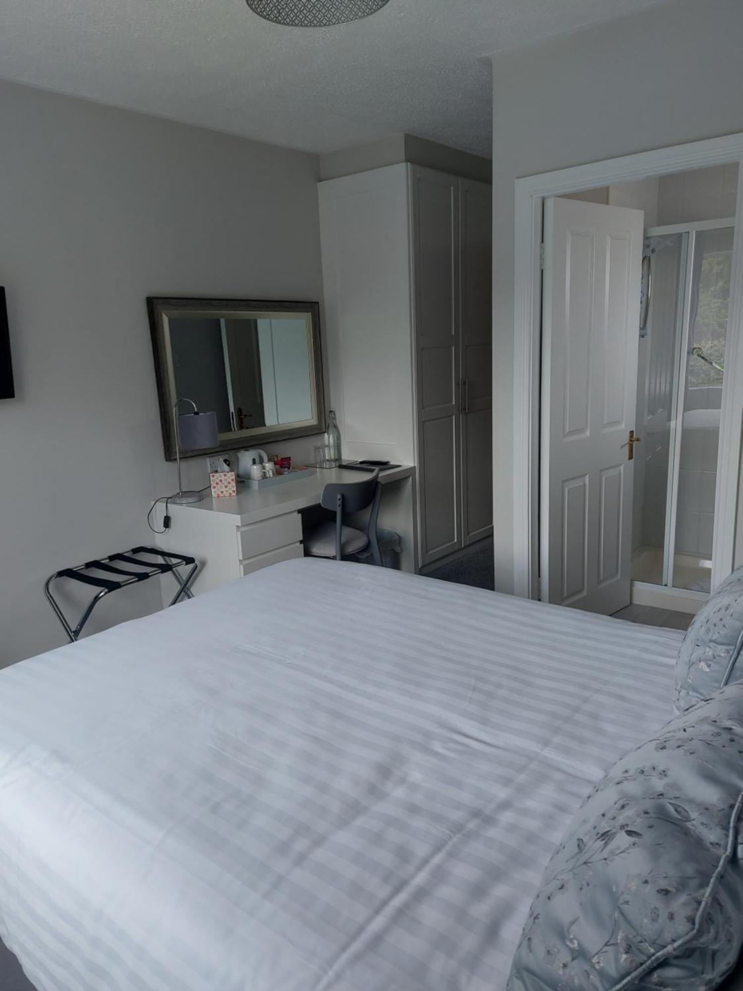 Blackrock Carole Ville Guesthouse คอร์ก ห้อง รูปภาพ